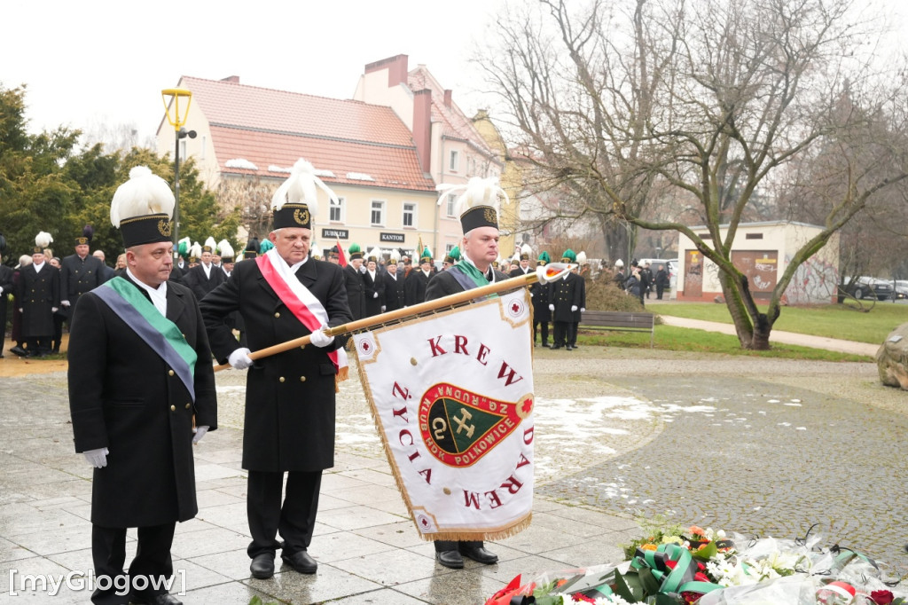 Uroczystość KGHM pod Pomnikiem Jana Wyżykowskiego