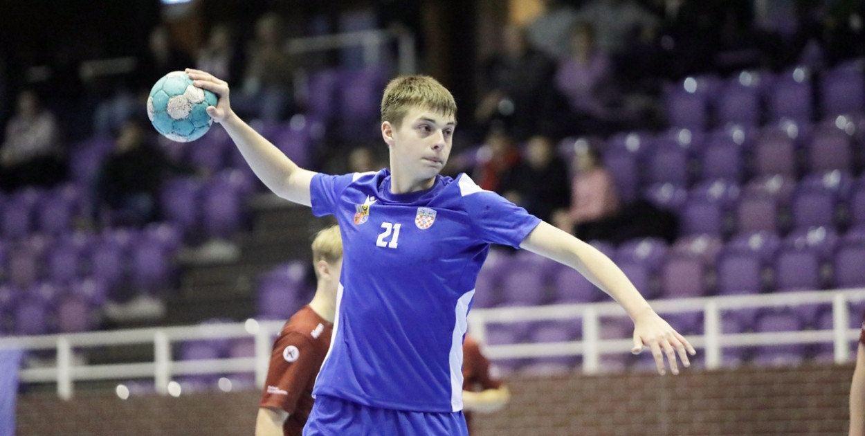 Juniorzy z awansem na mistrzostwa