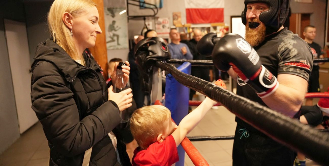 Mikołajkowy Turniej Bokserski UKS Boks Głogów