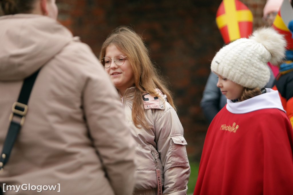 Orszak św. Mikołaja przeszedł ulicami miasta
