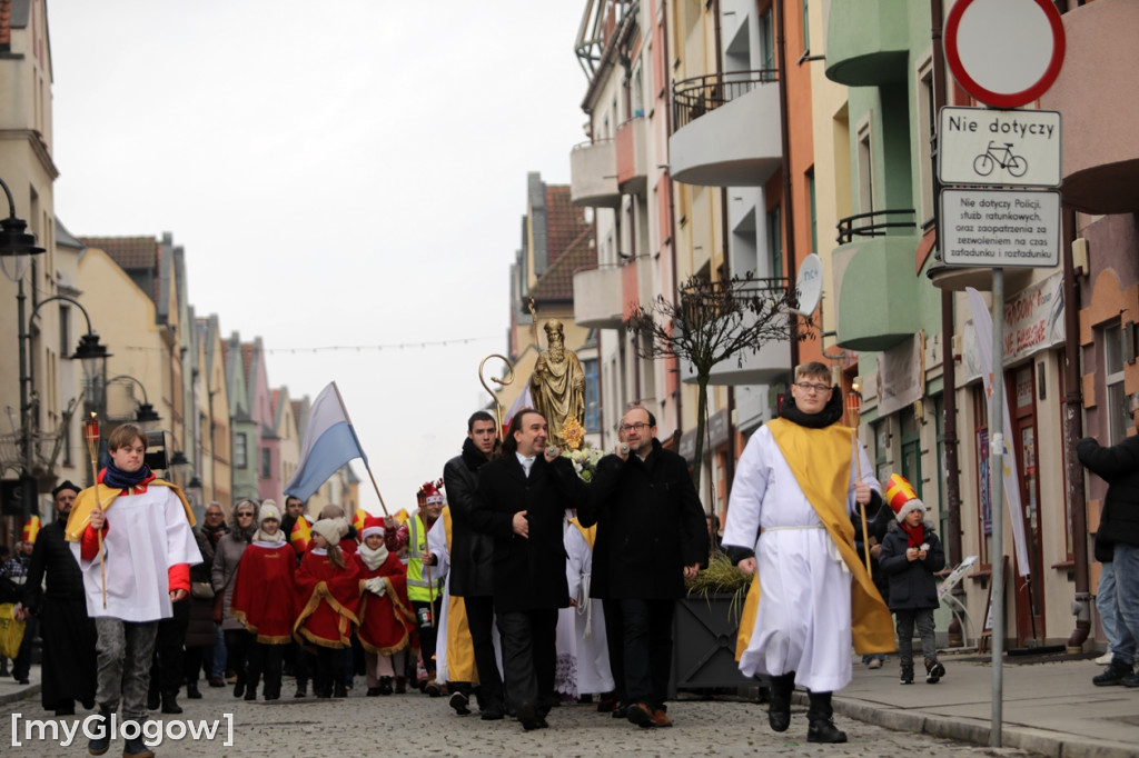 Orszak św. Mikołaja przeszedł ulicami miasta