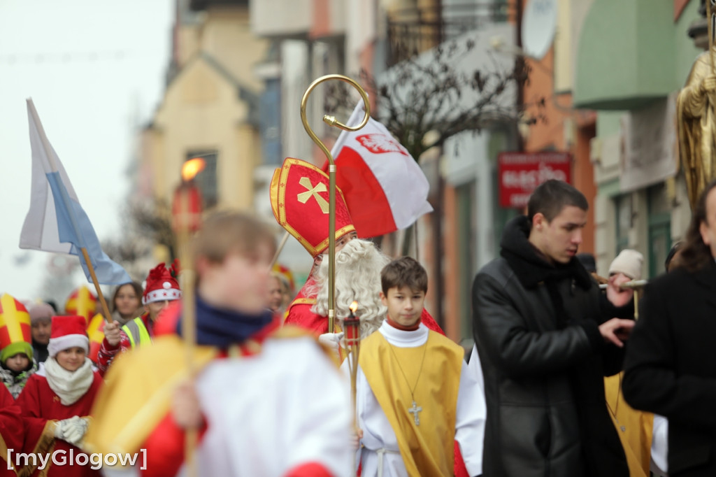 Orszak św. Mikołaja przeszedł ulicami miasta