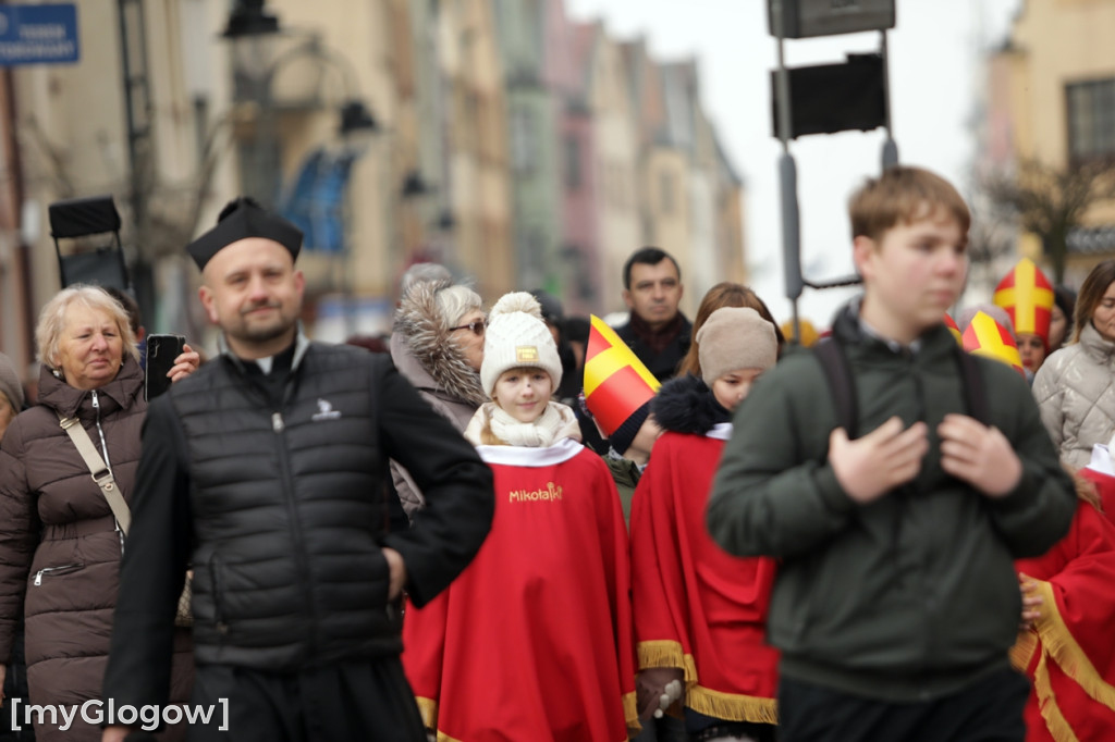 Orszak św. Mikołaja przeszedł ulicami miasta