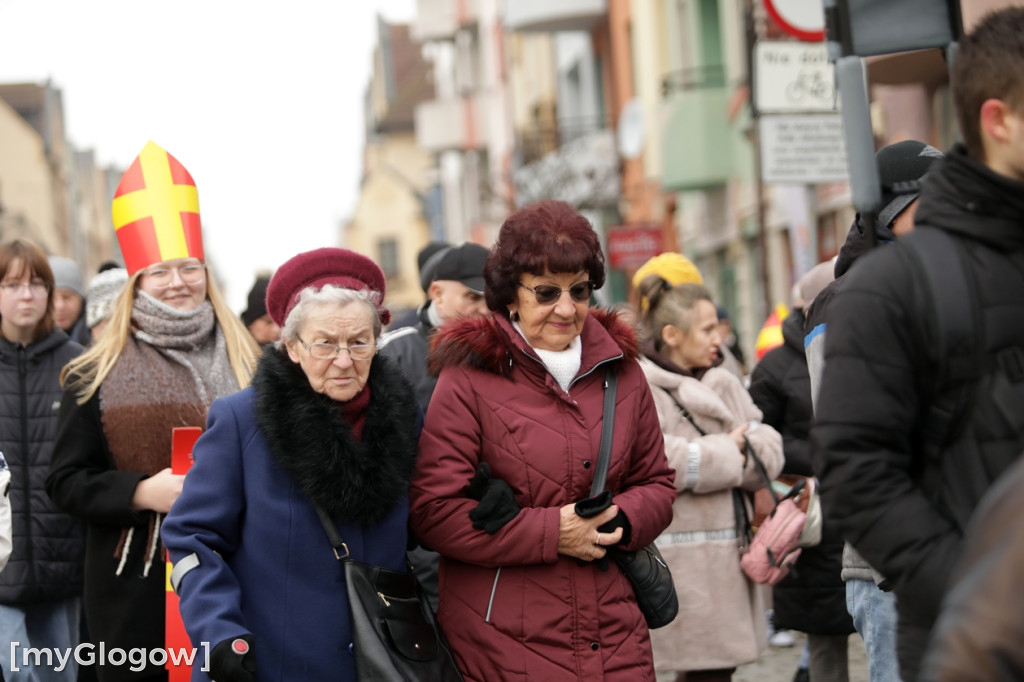 Orszak św. Mikołaja przeszedł ulicami miasta