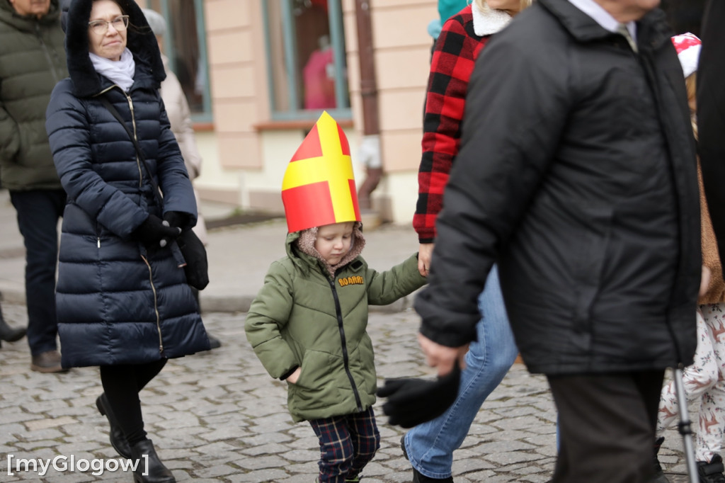 Orszak św. Mikołaja przeszedł ulicami miasta