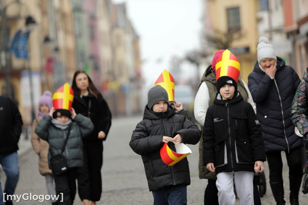 Orszak św. Mikołaja przeszedł ulicami miasta