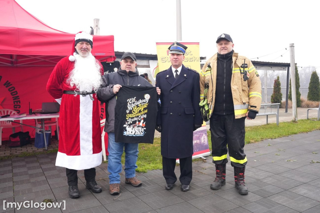 Mikołajkowy Spływ Płetwonurków