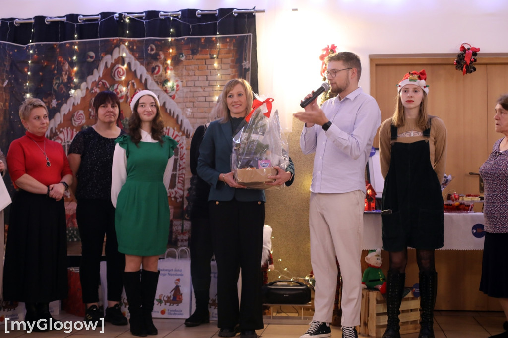 Wigilijne spotkanie seniorów na koniec programu