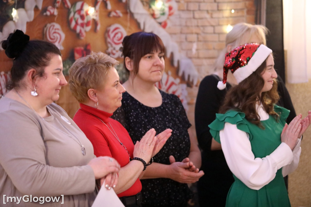 Wigilijne spotkanie seniorów na koniec programu