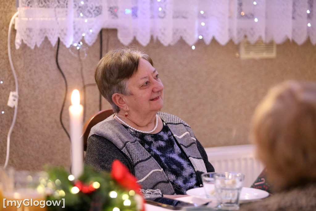Wigilijne spotkanie seniorów na koniec programu