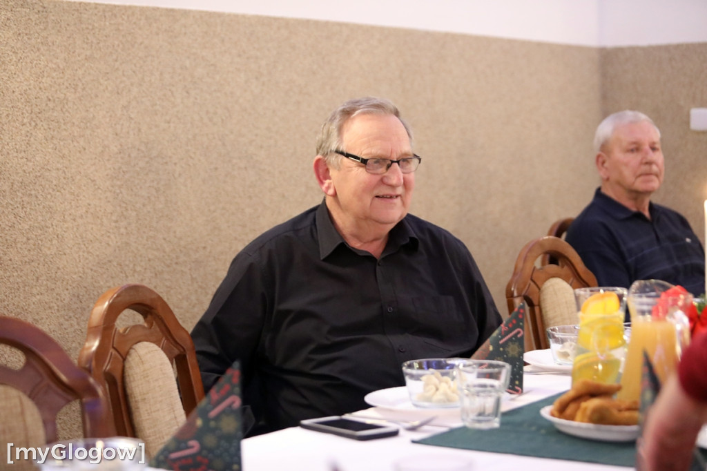 Wigilijne spotkanie seniorów na koniec programu