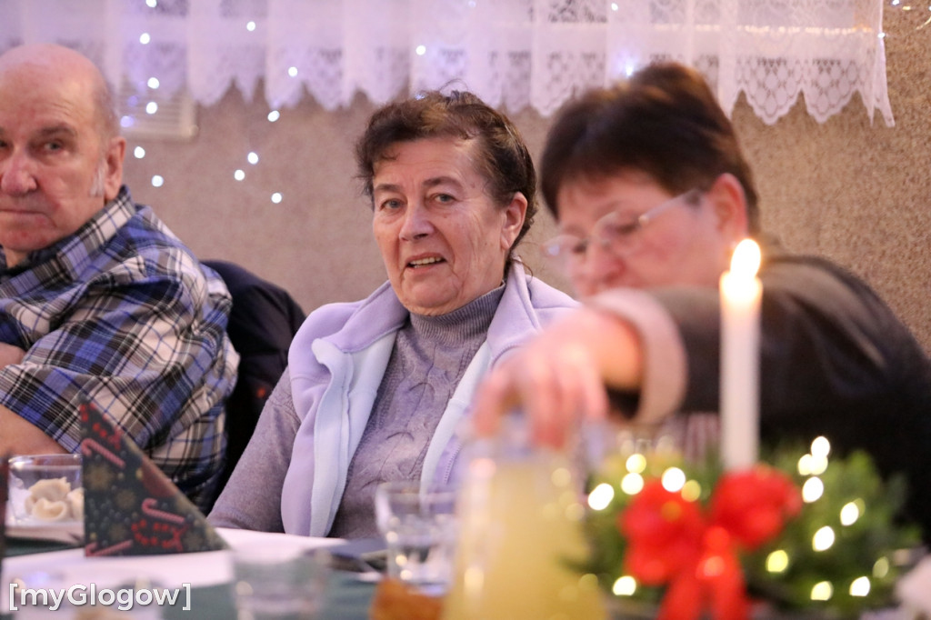 Wigilijne spotkanie seniorów na koniec programu