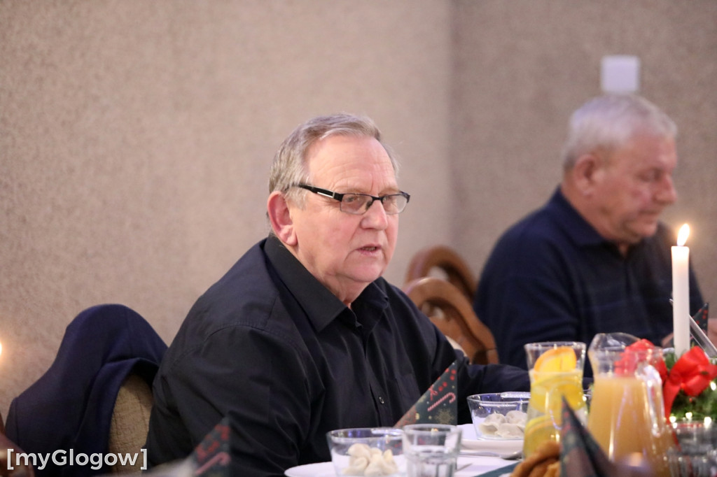 Wigilijne spotkanie seniorów na koniec programu