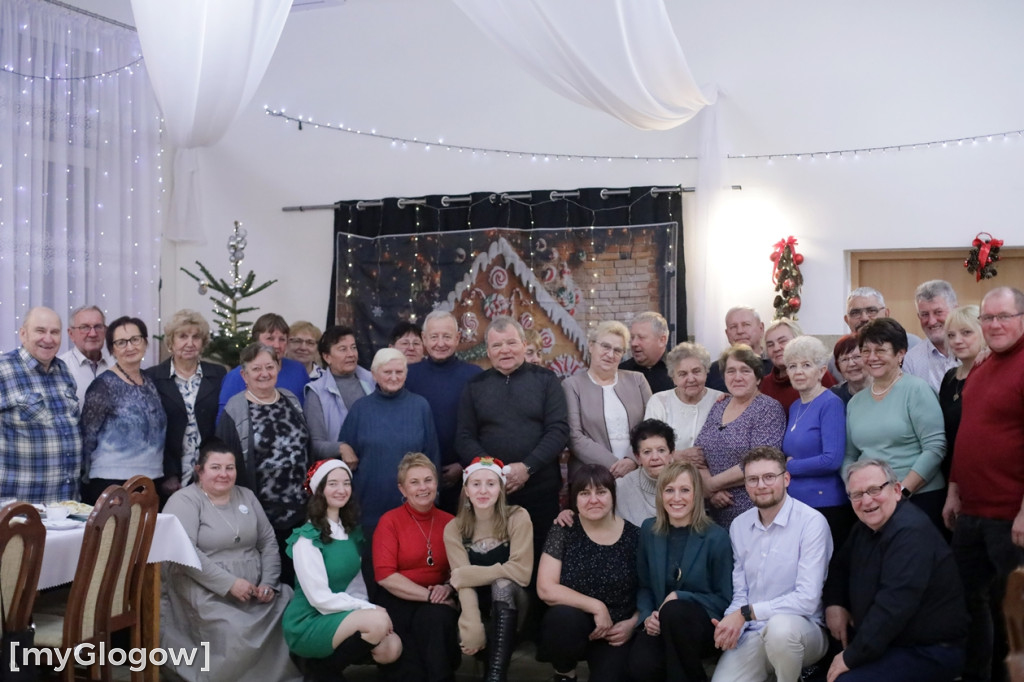 Wigilijne spotkanie seniorów na koniec programu