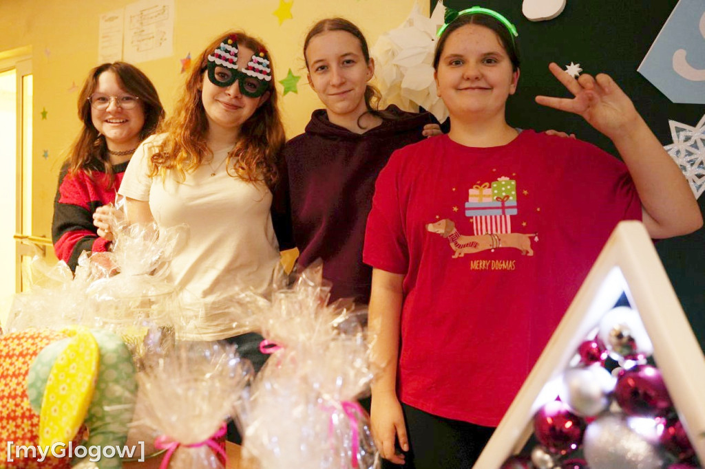 Maraton tańca i kiermasz w SP 8