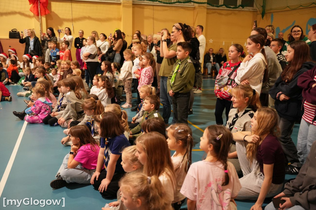 Maraton tańca i kiermasz w SP 8