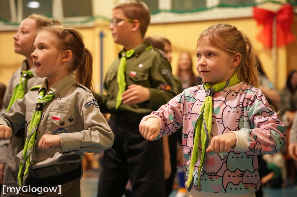 Maraton tańca i kiermasz w SP 8