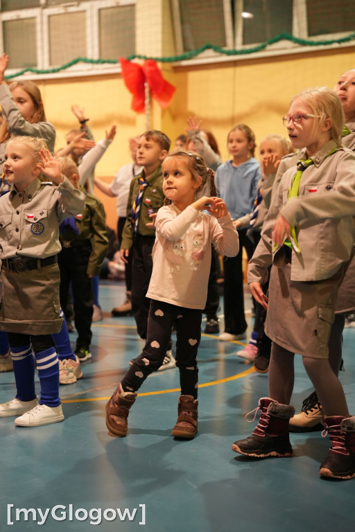 Maraton tańca i kiermasz w SP 8