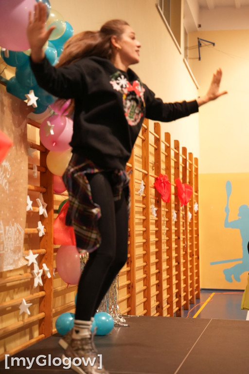 Maraton tańca i kiermasz w SP 8