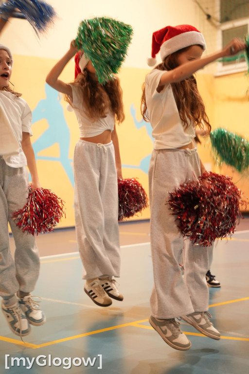 Maraton tańca i kiermasz w SP 8