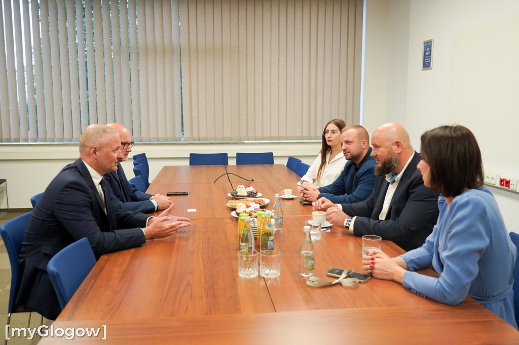 Fabryka okien: jakość z lokalnym sercem