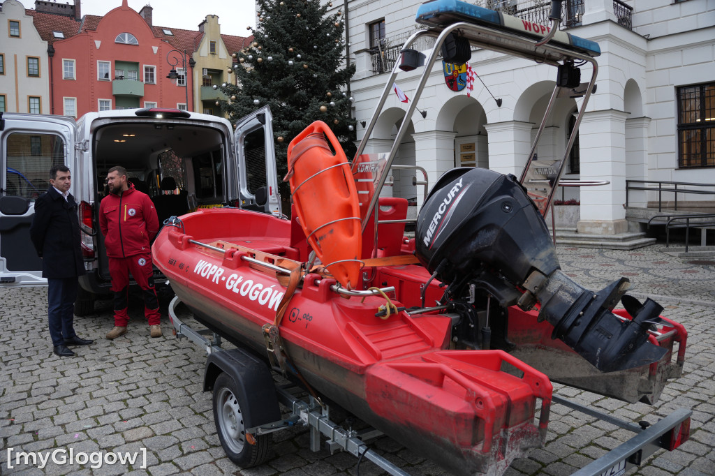 9-osobowy bus dla WOPR Głogów ułatwi transport