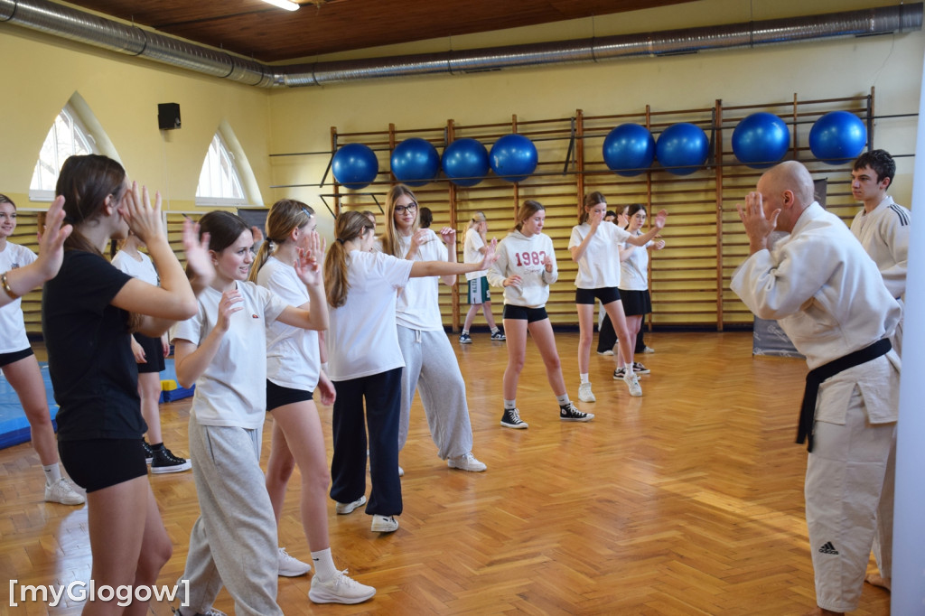 Samoobrona w I LO w Głogowie