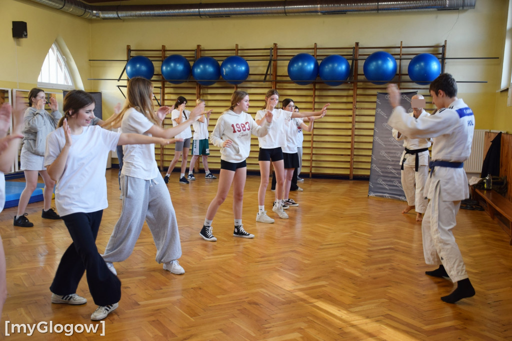 Samoobrona w I LO w Głogowie