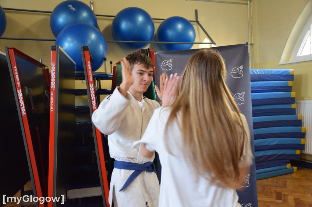 Samoobrona w I LO w Głogowie