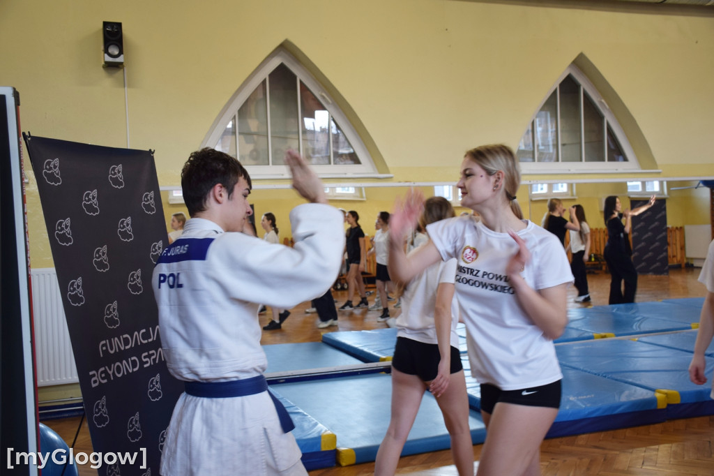 Samoobrona w I LO w Głogowie