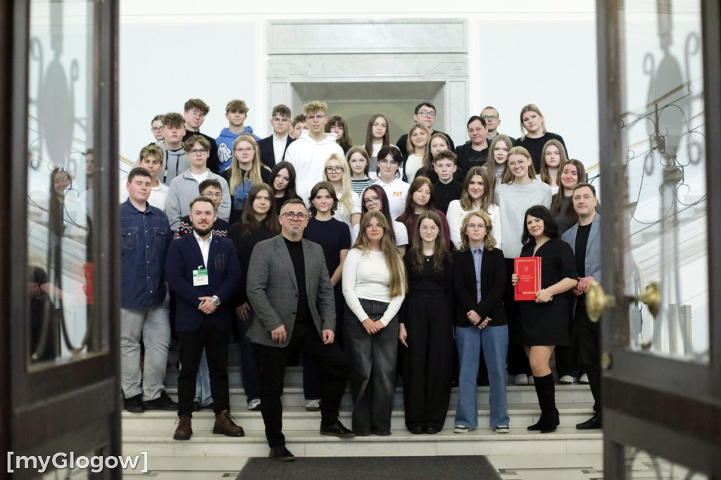 Młodzież z powiatu głogowskiego w Sejmie RP