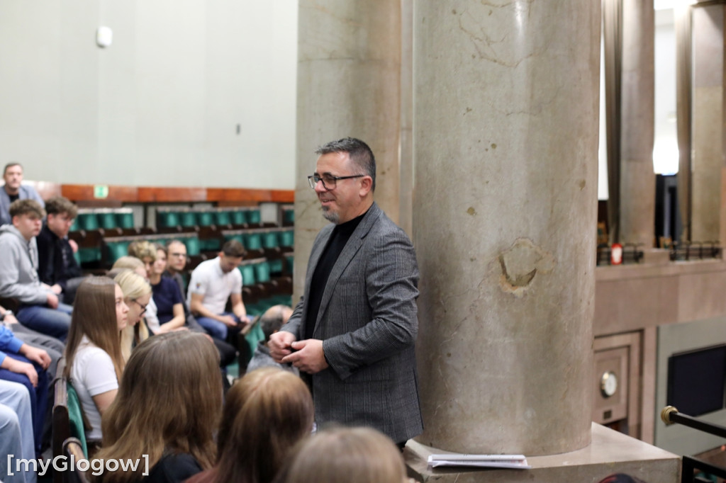 Młodzież z powiatu głogowskiego w Sejmie RP