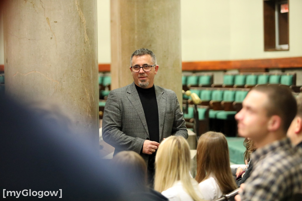 Młodzież z powiatu głogowskiego w Sejmie RP