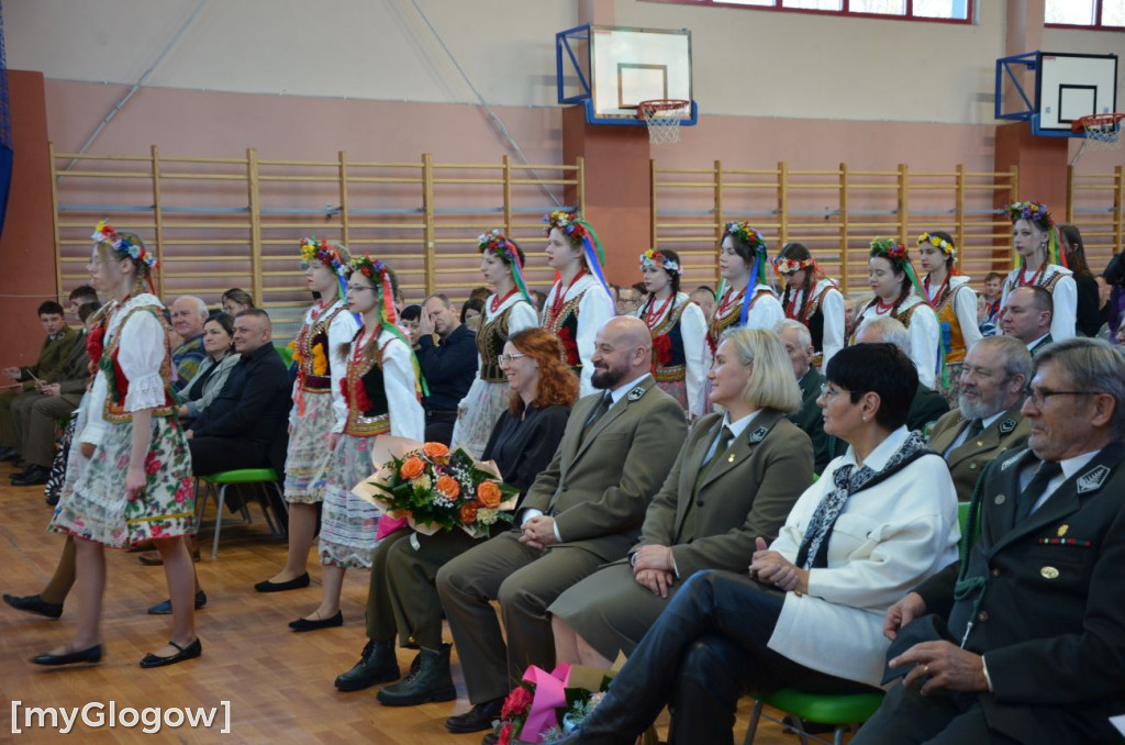 Pasowanie przyszłych leśników w Głogowie