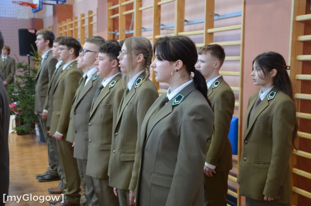 Pasowanie przyszłych leśników w Głogowie