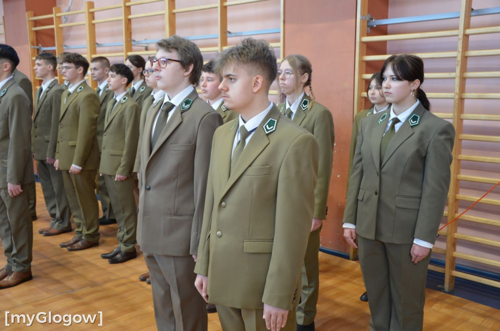 Pasowanie przyszłych leśników w Głogowie