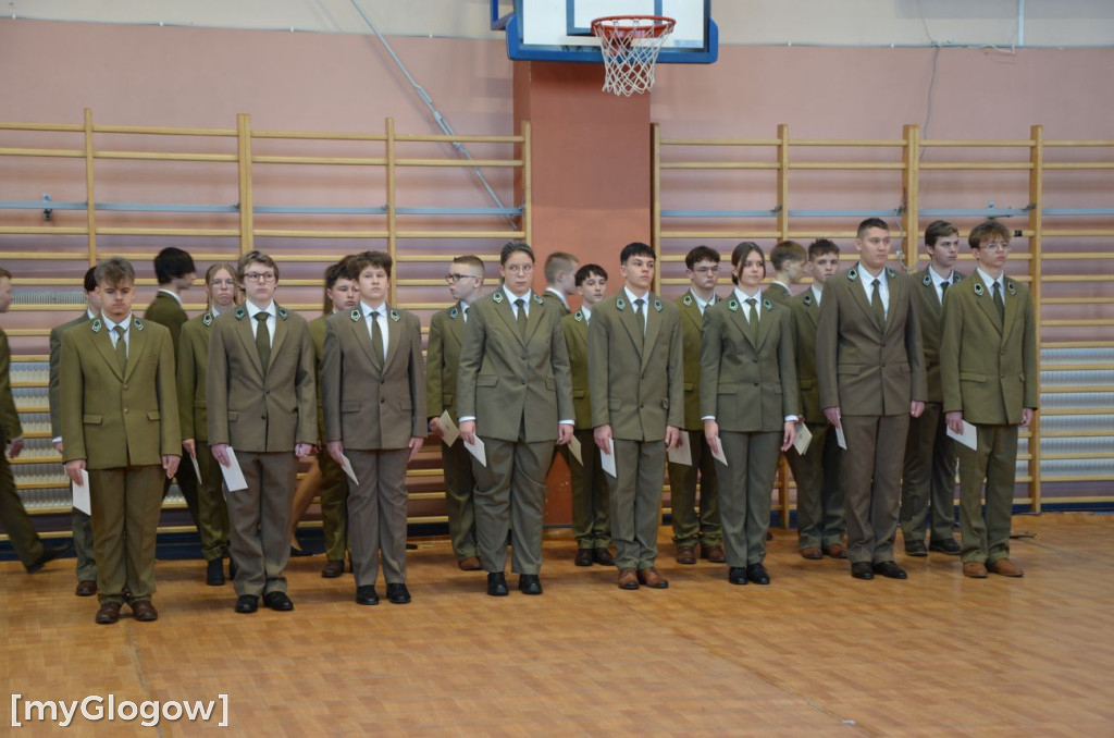 Pasowanie przyszłych leśników w Głogowie