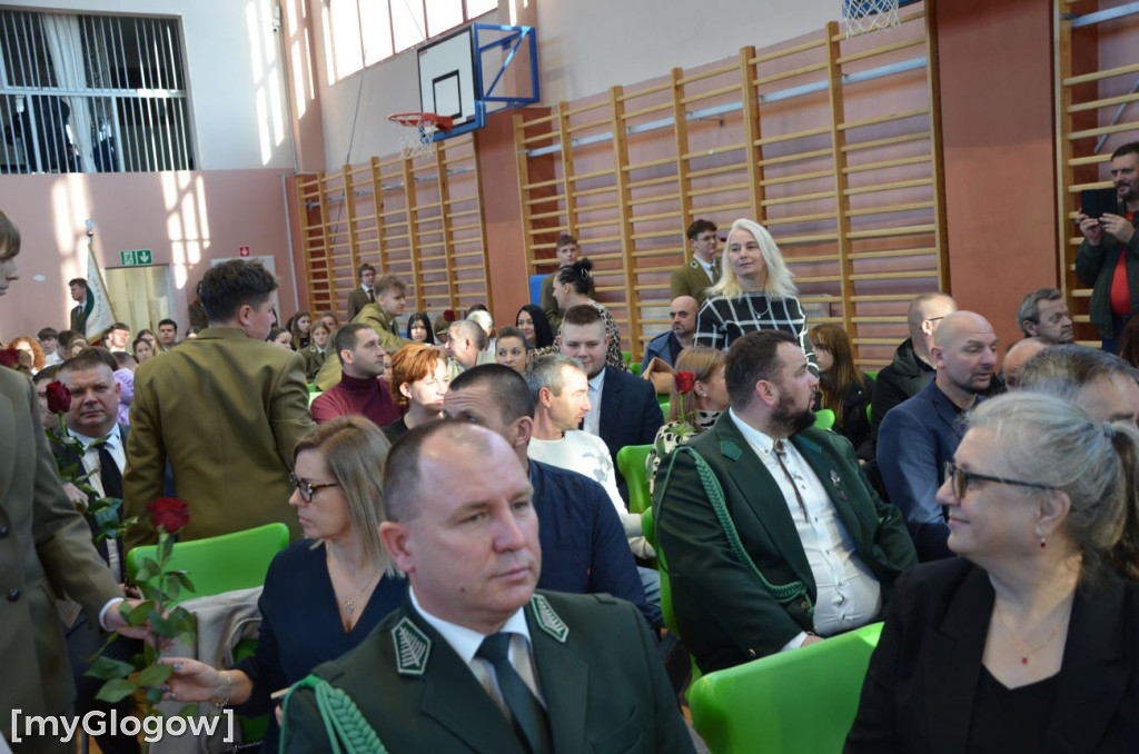 Pasowanie przyszłych leśników w Głogowie