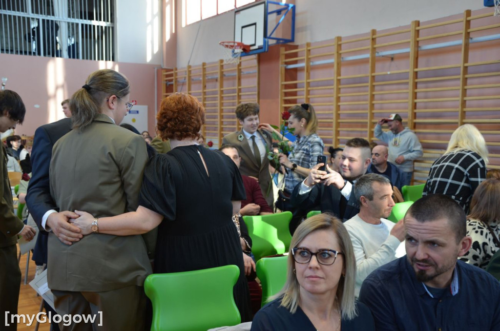 Pasowanie przyszłych leśników w Głogowie