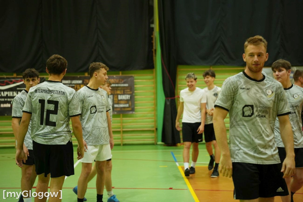 Turniej piłki halowej w Głogowie