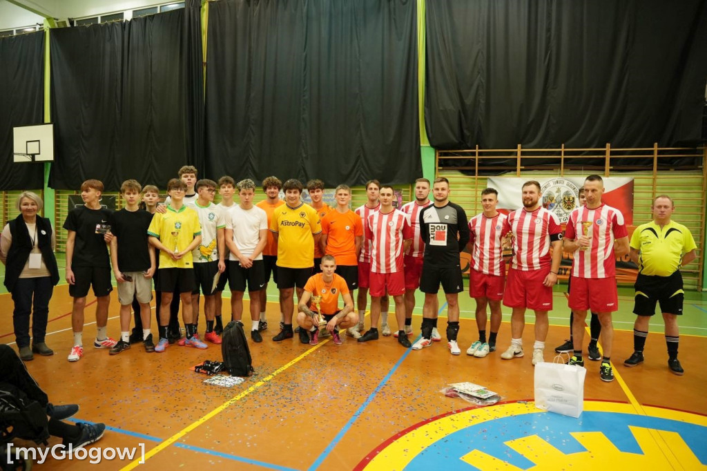 Turniej piłki halowej w Głogowie