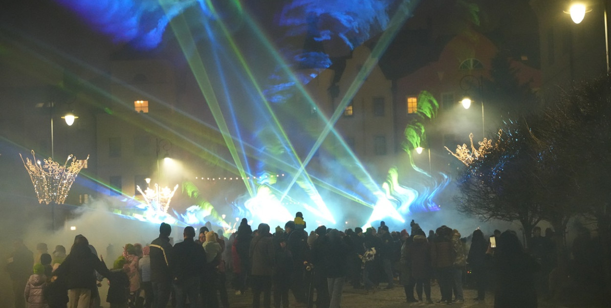 Ogień i lasery w na głogowskim rynku