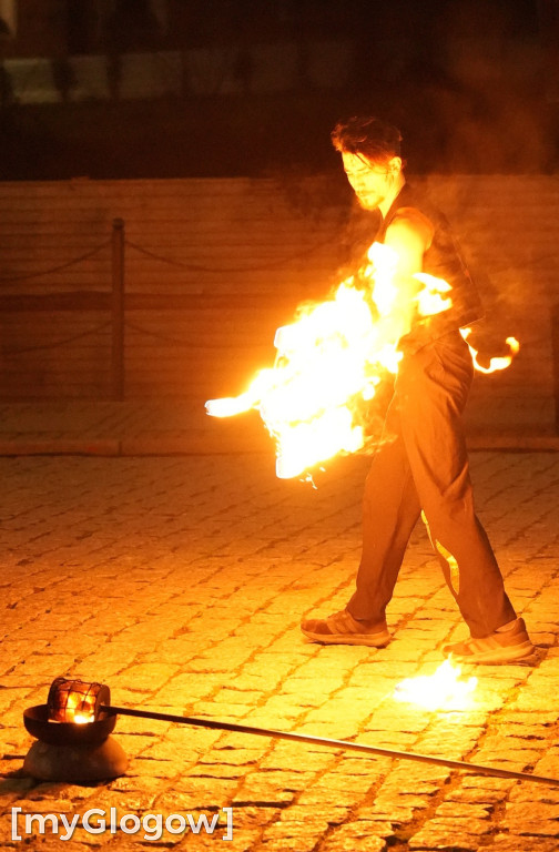 Ogień i lasery w na głogowskim rynku