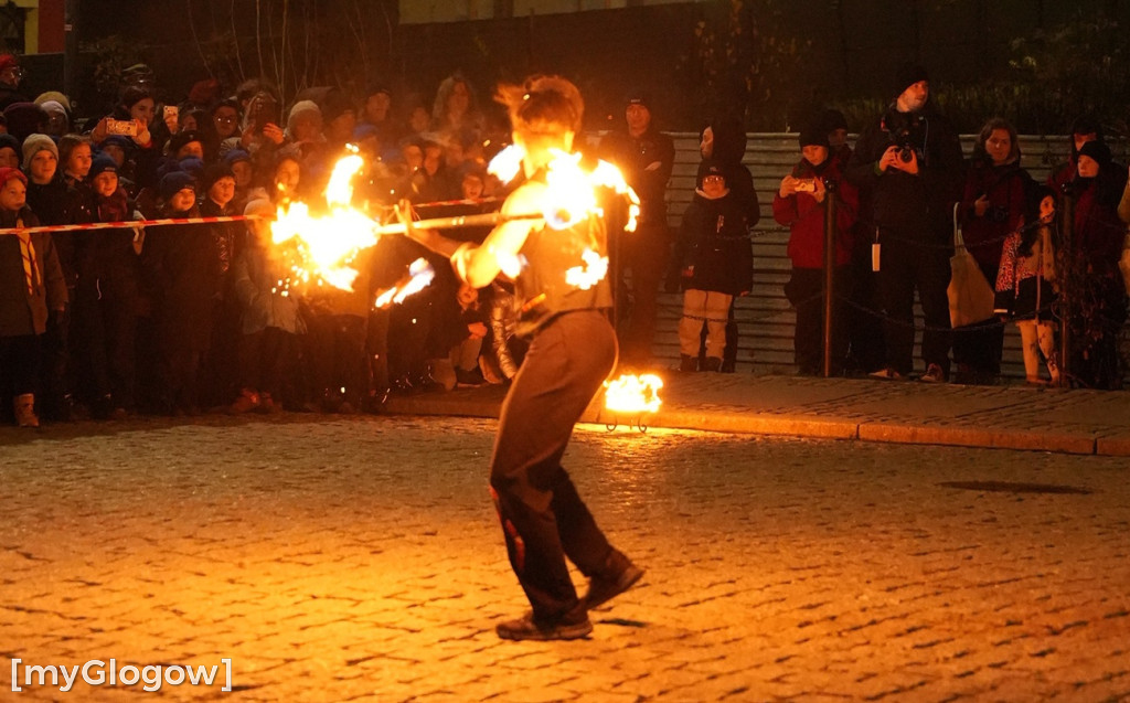 Ogień i lasery w na głogowskim rynku