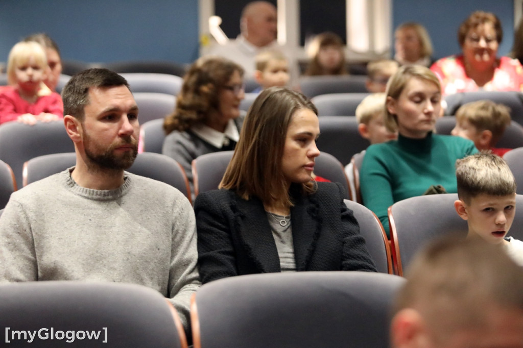 Ale to była zabawa dla dzieci w teatrze!