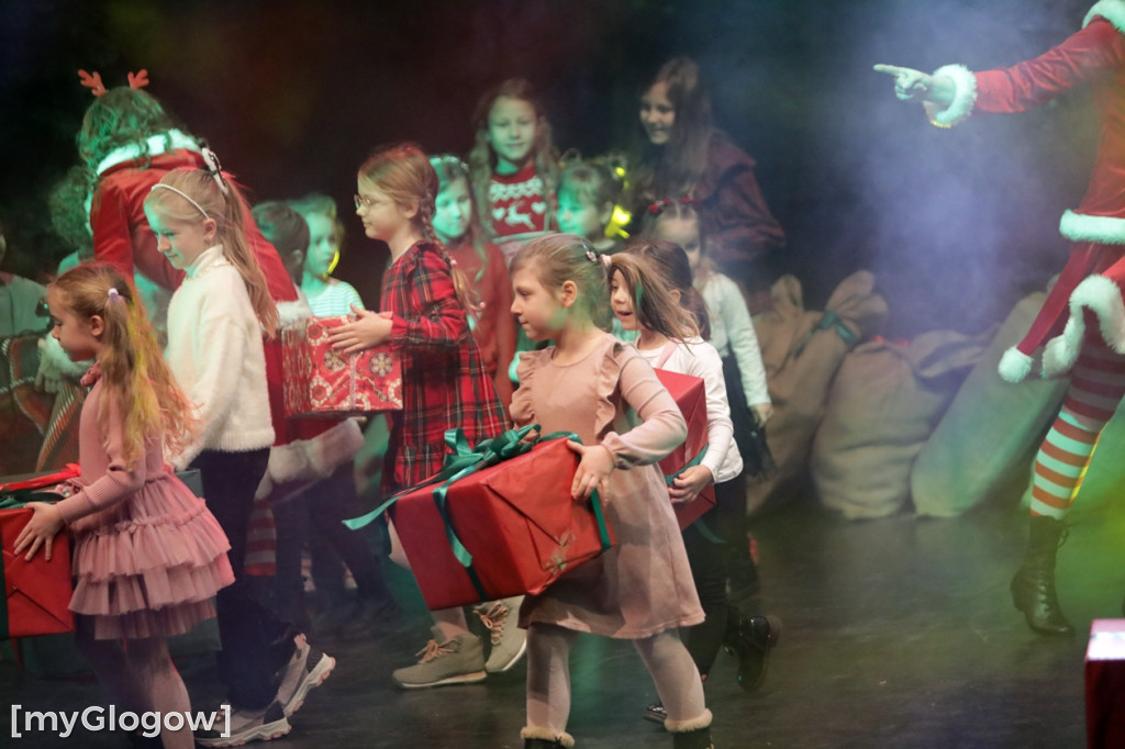 Ale to była zabawa dla dzieci w teatrze!