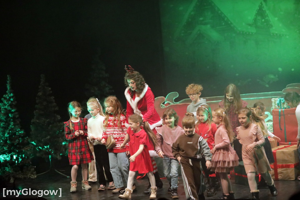 Ale to była zabawa dla dzieci w teatrze!