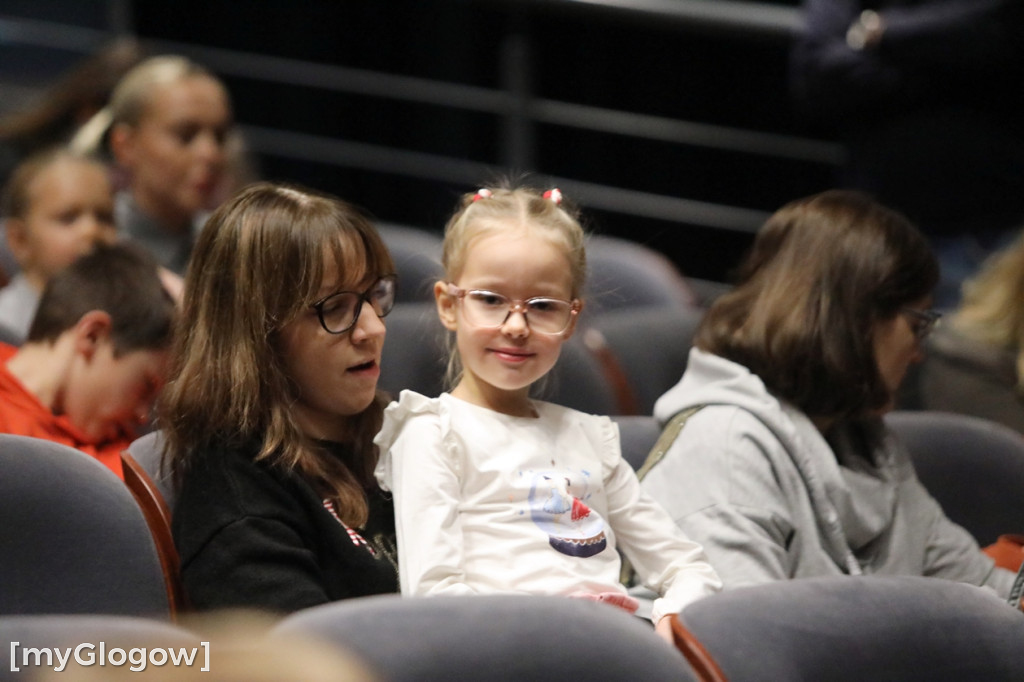 Ale to była zabawa dla dzieci w teatrze!