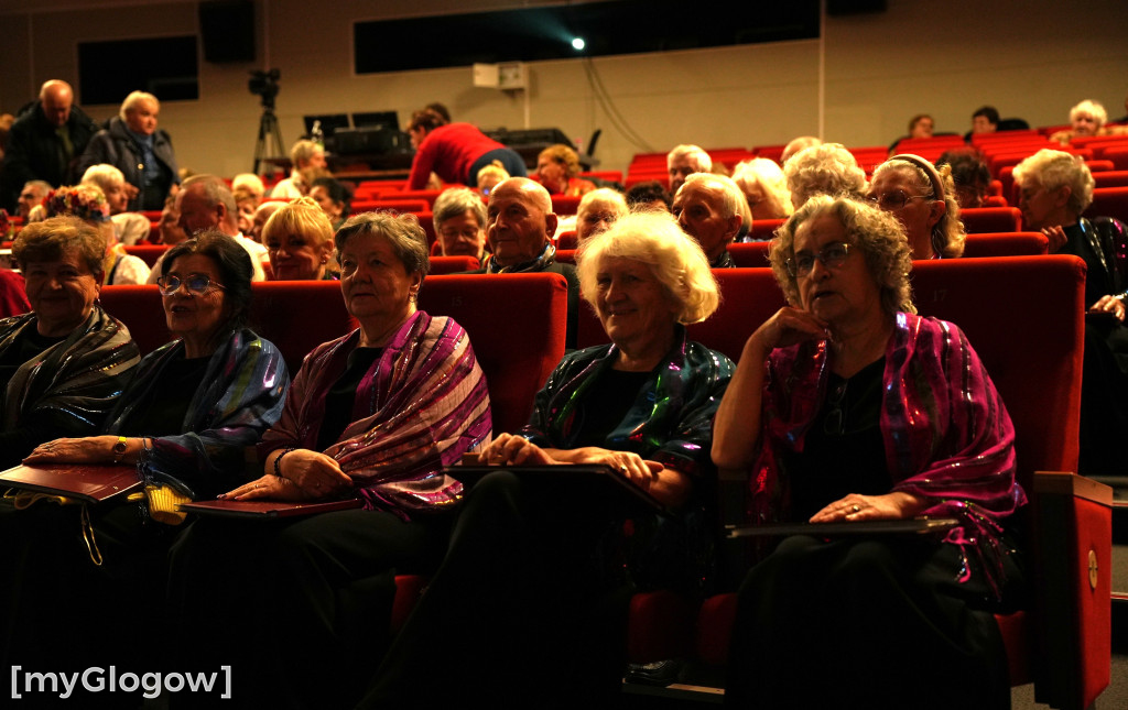 Seniorów spotkanie z kolędą w MOK