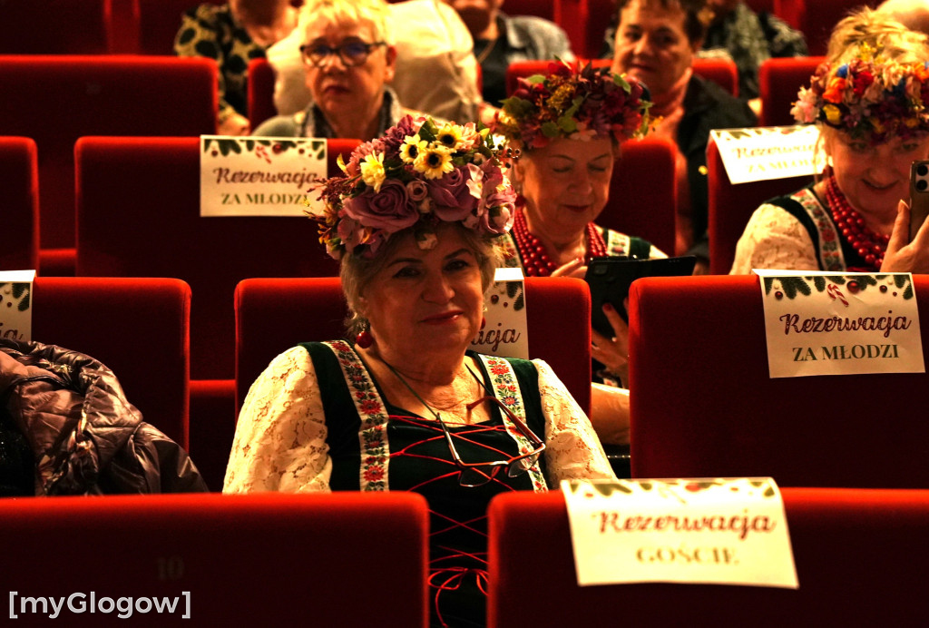 Seniorów spotkanie z kolędą w MOK